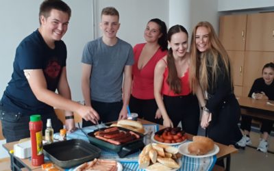 Evropský den jazyků – Der Europäischer Tag der Sprachen. Currywurst ve Zlíně