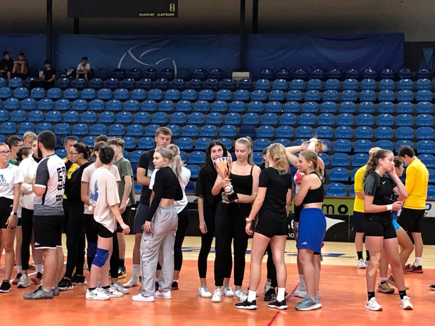 Sportovní den - vyhlašování